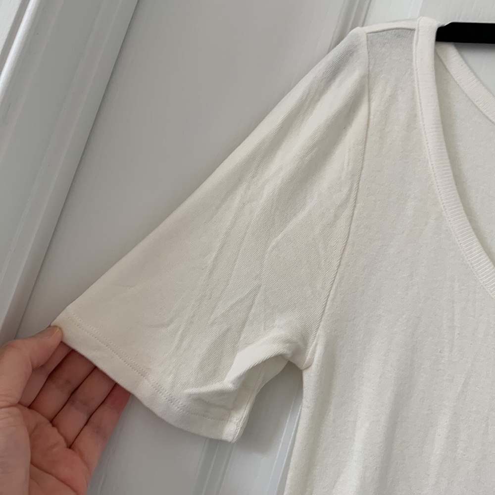 NWT LOU & GREY White Rayon/Spandex Short Sleeves Top Size Medium - Picture 7 of 16